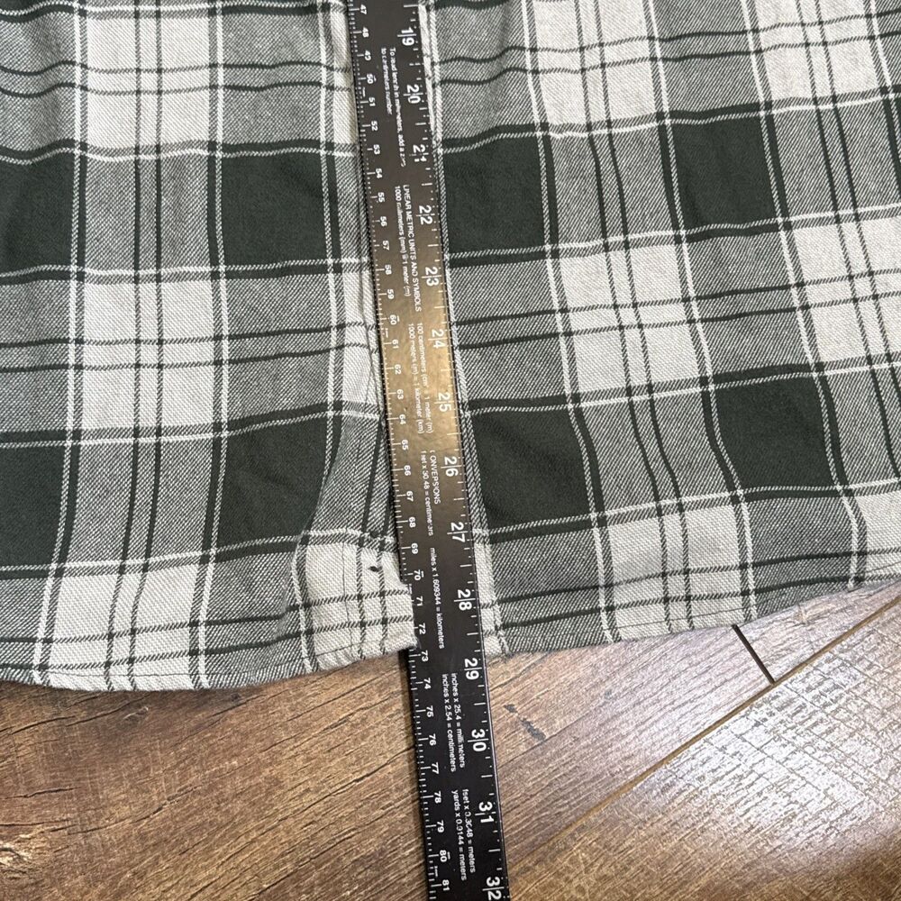 Three Sixty Six Flannel Men’s Sz L Button Up Plaid Long Sleeve Outdoors Hiking - Picture 4 of 5